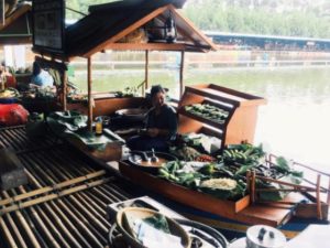tempat wisata di bandung, floating market lembang