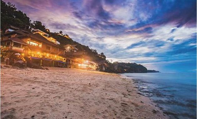 Pantai Bingin Bali