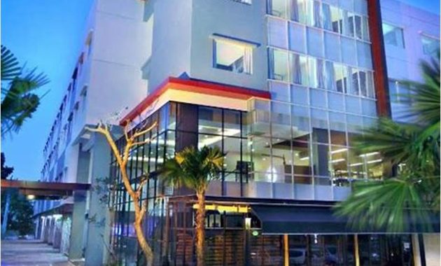 Review Pengunjung Hotel Neo Candi Simpang Lima Semarang