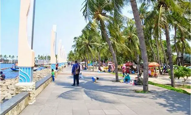 Pantai Ancol Jakarta