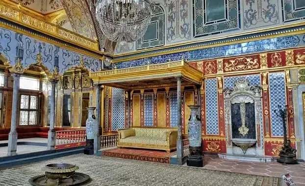 istana topkapi, harem istana topkapi, wisata istana topkapi istanbul turki, istana topkapi istanbul turki, hareem imperial hall