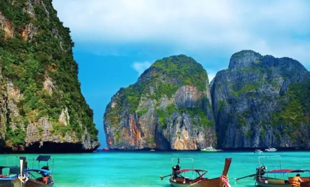 phi phi island, wisata alam thailand, pulau terindah di thailand, pulau terindah di asia tenggara