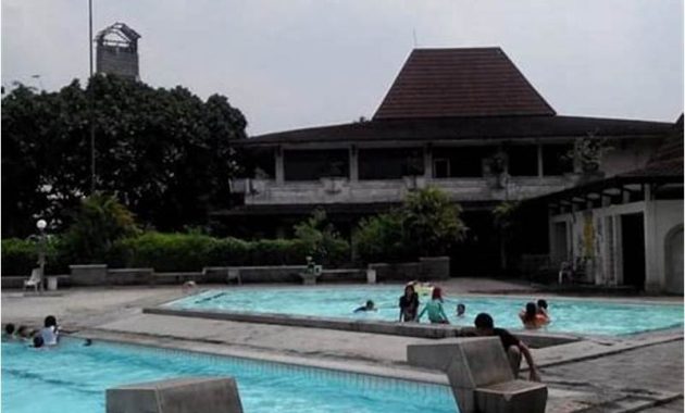 Kolam Renang Alfa Indah