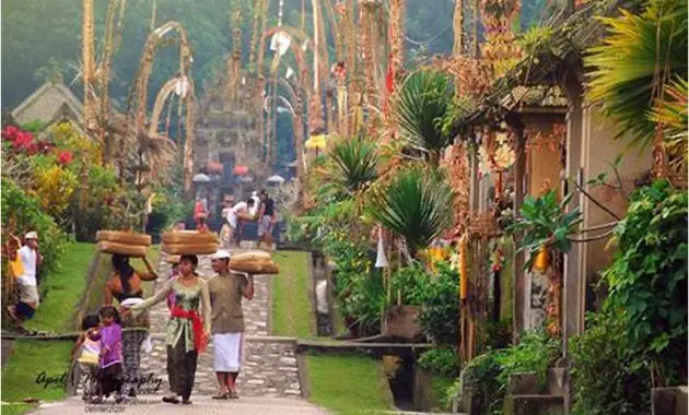 Pasar Tradisional Di Desa Bali