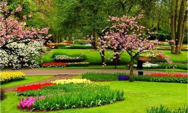 Taman Bunga Terindah Di Dunia
