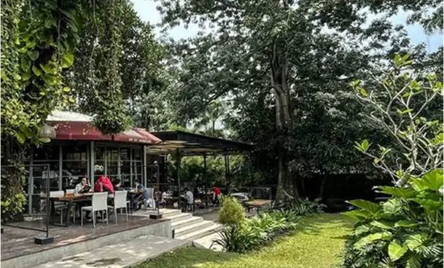 Cafe Hutan Bintaro