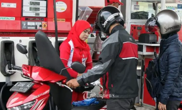 Isi Bensin Motor Full saat Wisata di Jogja