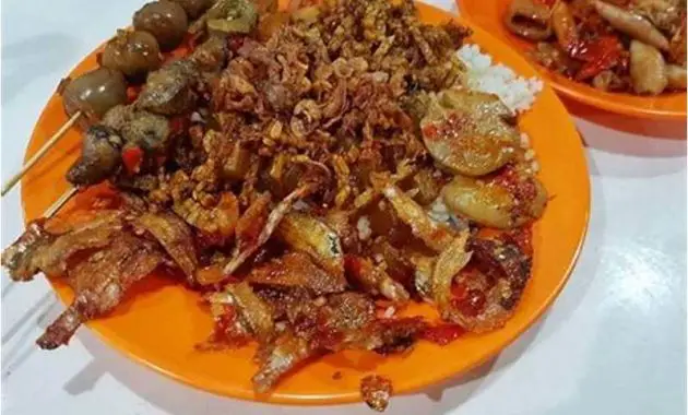 Nasi Uduk Bu Sum