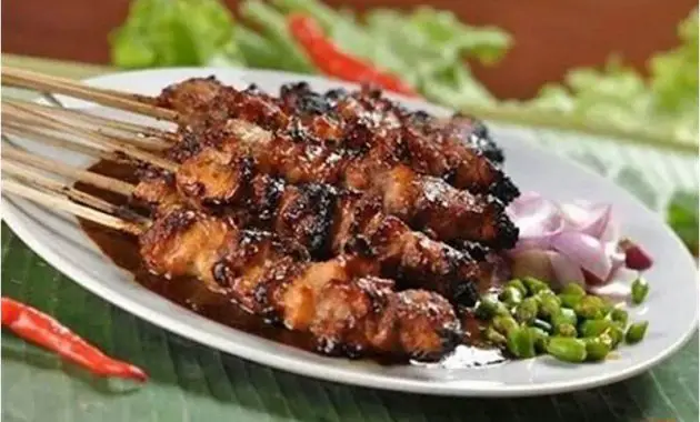 Sate Kambing Haji Isan