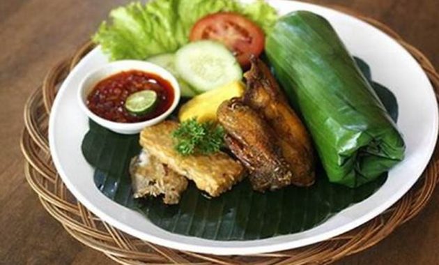 Nasi Timbel Bawean