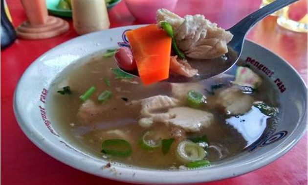 Sop Buntut Pak Darmo